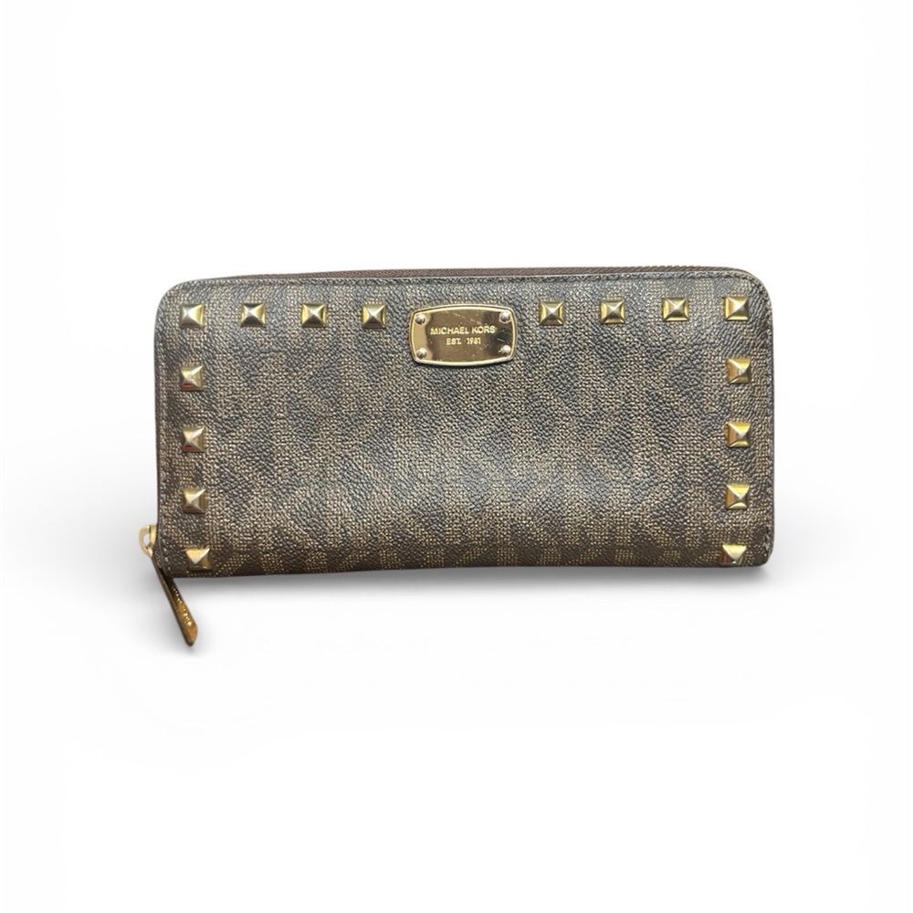 Michael Kors Jet Set Travel Continental Studded Wallet